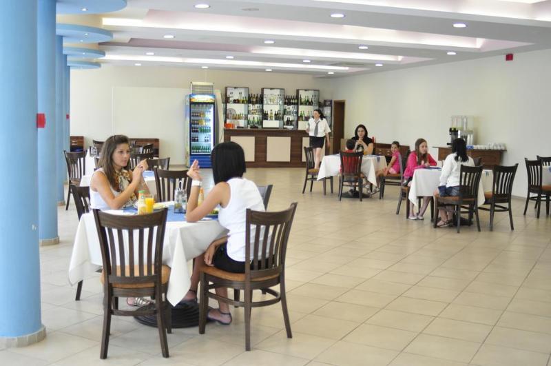Strandzha - Free Parking 3* Golden Sands